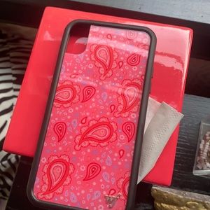 Brand new wildflower iPhone XR case